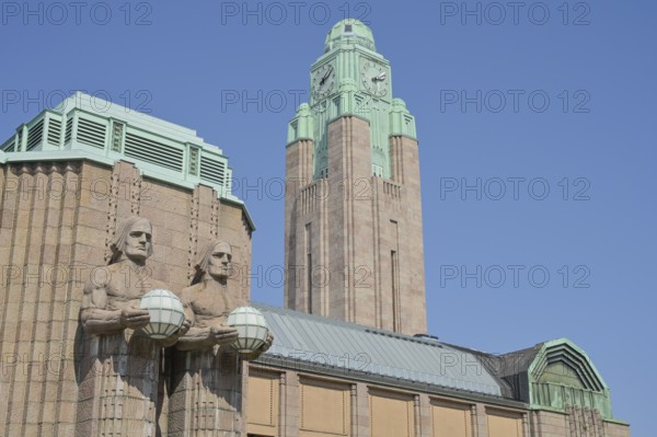 Figures on the façade, Kivimiehet, cairns, luminous glass globe, Art Nouveau, Central Station, Helsingin Päärautatieasema, Kaivokatu, Old Town, Helsinki, Finland