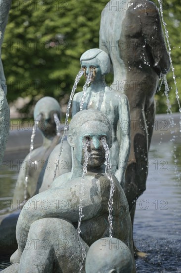 Fountain, art installation by Nina Beier, woman and children, Mannerheimintie, Helsinki, Finland