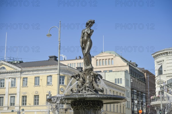 Havis Amanda statue and fountain, Kauppatori, Old Town, Helsinki, Finland