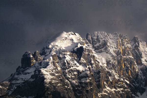 Atmospheric detailed view of the Sorapis mountain group in the evening light, Punta Sorapiss, Dolomites, South Tyrol, Italy