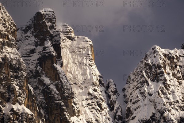 Atmospheric detailed view of the Sorapis mountain group in the evening light, Punta Sorapiss, Dolomites, South Tyrol, Italy