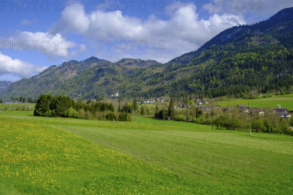 Jadersdorf and St. Lorenzen church, Gitschtal, Carinthia, Austria