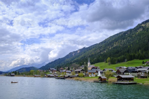 Weißensee, dark clouds, near Techendorf, Carinthia, Austria