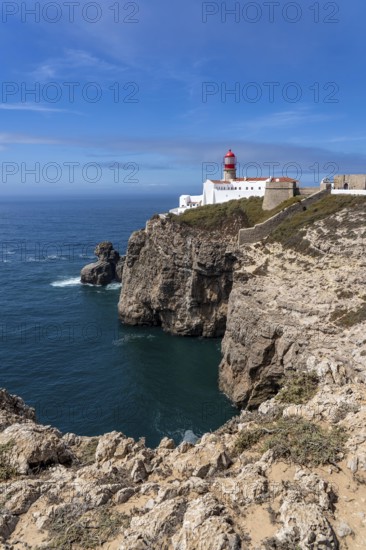 Cabo de São Vicente lighthouse, at the Cape Cabo de São Vicente, south-west tip of the European mainland, rocky coast, steep coast in the south-west of the Algarve, Portugal