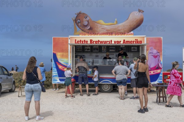 Snack bar, last sausage in front of America, at the Cabo de São Vicente lighthouse, at the Cape Cabo de São Vicente, south-west tip of the European mainland, rocky coast, steep coast in the south-west of the Algarve, Portugal