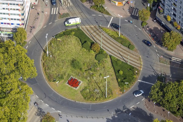 Aerial view, green roundabout and flower bed at D'Agen square and tram line, Dinslaken, Ruhr area, North Rhine-Westphalia, Germany, DE, Europe, Hanseatic city, roundabout, roundabout, aerial view, aerial photography, aerial photography, Lower Rhine, overview, bird's-eye view, overview
