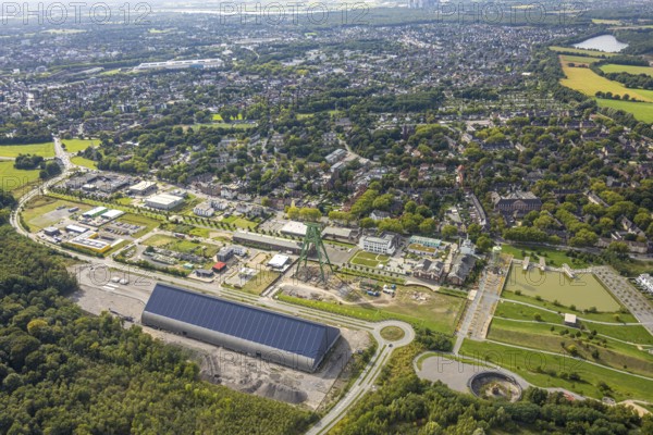 Aerial view, Bergpark Lohberg creative quarter, former colliery site and landscaping, winding tower, Oberlohberg, Dinslaken, Ruhr area, North Rhine-Westphalia, Germany, DE, Europe, Hanseatic city, creative quarter, aerial view, aerial photography, aerial photography, Lower Rhine, tower, overview, bird's eye view, colliery, birds-eyes view, former colliery, overview