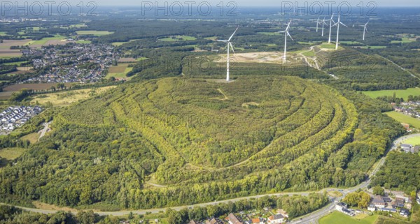 Aerial photo, Lohberg spoil tip and wind turbines, spoil tip landscape, Bruckhausen wind farm, Oberlohberg, Dinslaken, Ruhr area, North Rhine-Westphalia, Germany, alternative energy, spoil tip, DE, Europe, spoil tip, Hanseatic city, aerial photo, aerial photography, aerial photography, Lower Rhine, overview, bird's-eye view, wind energy, wind power, wind turbine, wind farm, wind turbine, wind turbines, bird's-eye view, overview