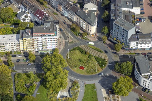 Aerial view, green roundabout and flower bed at D'Agen square and tram line, Dinslaken, Ruhr area, North Rhine-Westphalia, Germany, DE, Europe, Hanseatic city, roundabout, roundabout, aerial view, aerial photography, aerial photography, Lower Rhine, overview, bird's-eye view, overview