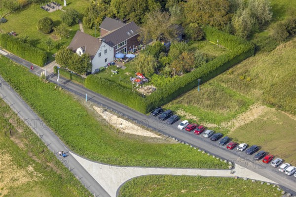 Aerial view, Hof Emschermündung Cafe and Gastronomy, car park street Am Hagelkreuz am Fluss Emcher, Eppinghoven, Dinslaken, Ruhr area, North Rhine-Westphalia, Germany, outdoor gastronomy, beer garden, café, DE, food and drink, Europe, inn, gastronomy, Hanseatic city, aerial view, aerial photography, aerial photography, Lower Rhine, restaurant, parasols, overview, bird's eye view, birds-eyes view, overview