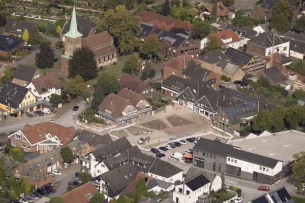 Aerial view, construction site and reconstruction Am Marktplatz, village church Hünxe, Ruhr area, North Rhine-Westphalia, Germany, place of worship, construction work, construction area, building site, building plots, construction measure, construction project, construction site, DE, Europe, religious community, place of worship, holy place, Hünxe, church, parish, denomination, aerial view, aerial photography, aerial photography, Lower Rhine, religion, religious site, overview, bird's eye view, birds-eyes view, overview