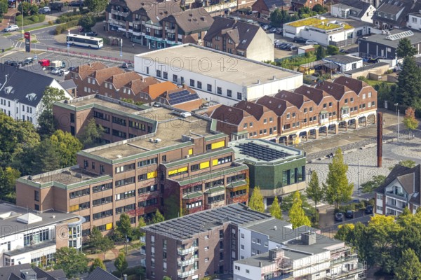 Aerial view, Voerde town hall and town hall square, Voerde, Ruhr area, North Rhine-Westphalia, Germany, authority, DE, Europe, aerial view, aerial photography, aerial photography, Lower Rhine, overview, Voerde (Lower Rhine), bird's eye view, birds-eyes view, overview