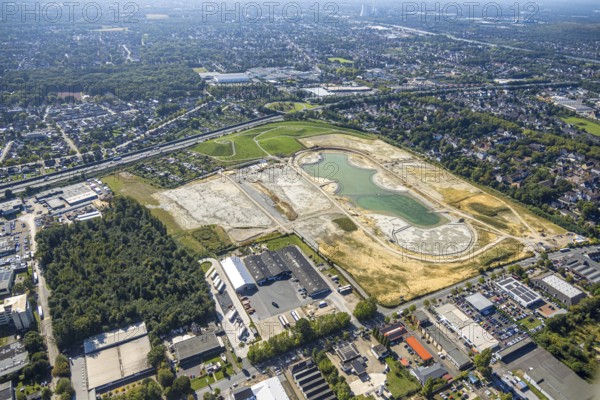 Aerial view of the former harness racing track Recklinghausen, on the A2 motorway, with northern tangent of Blitzkuhlenstraße, König-Ludwig, Recklinghausen, Ruhr area, North Rhine-Westphalia, Germany