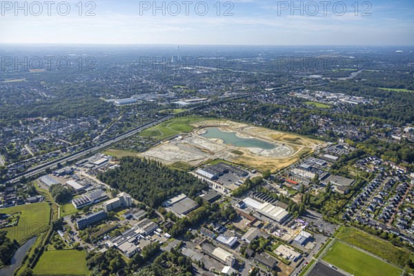 Aerial view of the former harness racing track Recklinghausen, on the A2 motorway, with northern tangent of Blitzkuhlenstraße, König-Ludwig, Recklinghausen, Ruhr area, North Rhine-Westphalia, Germany