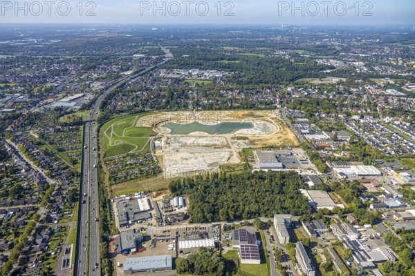 Aerial view of the former harness racing track Recklinghausen, on the A2 motorway, with northern tangent of Blitzkuhlenstraße, König-Ludwig, Recklinghausen, Ruhr area, North Rhine-Westphalia, Germany