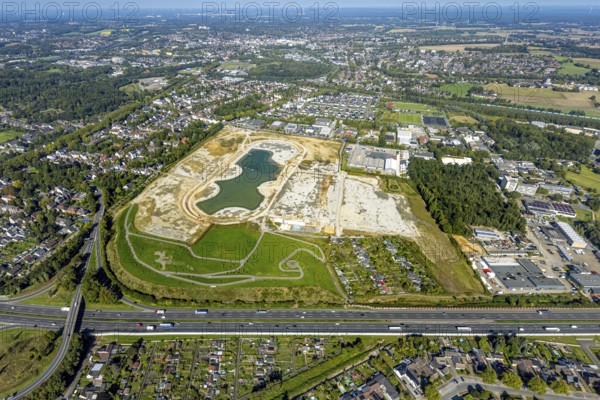 Aerial view of the former harness racing track Recklinghausen, on the A2 motorway, with northern tangent of Blitzkuhlenstraße, König-Ludwig, Recklinghausen, Ruhr area, North Rhine-Westphalia, Germany
