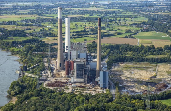 Aerial view, Voerde power station, decommissioned coal-fired power station on the river Rhine, Möllen, Voerde, Ruhr area, North Rhine-Westphalia, Germany, DE, power station, Europe, aerial view, aerial photography, aerial photography, Lower Rhine, dismantling, overview, Voerde (Lower Rhine), bird's eye view, birds-eyes view, overview