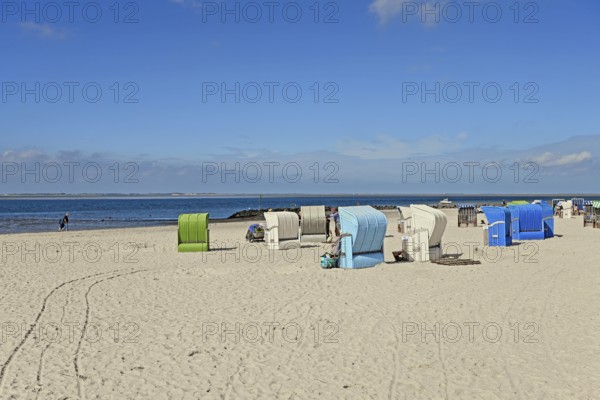 Guarded bathing beach at Utersum, Föhr, North Frisian Island, North Frisia, Schleswig-Holstein, Germany