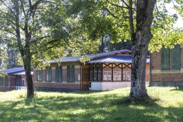 The Old Camp in Münsingen has been a listed building since 1996 and is a former military centre from the German Empire. In 2015, the Old Camp with its 140 historic buildings was privatised and is now operated and managed by the Albgut company. Swabian Alb, Münsingen, Baden-Württemberg, Germany