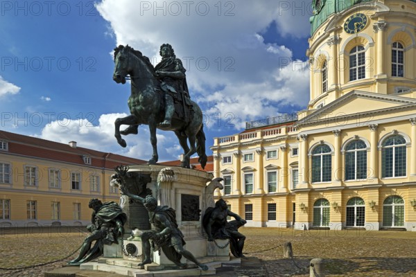 Equestrian statue of the Great Elector in the Court of Honour, Charlottenburg Palace, Berlin, Germany