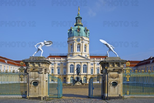 Charlottenburg Palace, city side on Spanndauer Damm with the Borghese fencers and courtyard of honour with equestrian statue, Berlin, Germany