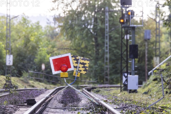 Track closed. The signal is called Sh2 (protective stop) . The stop sign is placed in front of track sections that are not passable due to track closures, construction sites or danger zones. Deutsche Bahn AG is modernising the infrastructure. Stuttgart, Baden-Württemberg, Germany