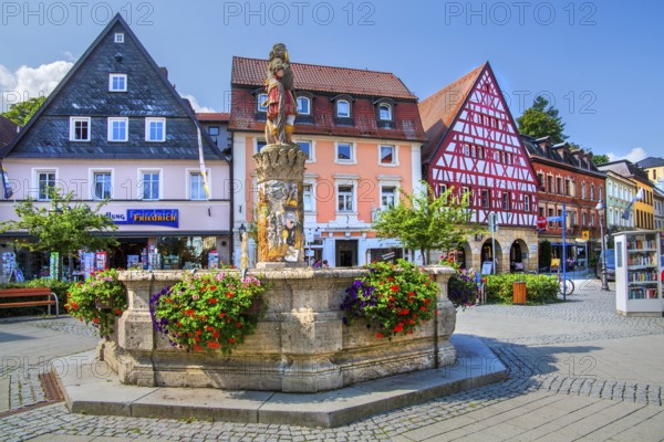 Zinsfelder fountain on the Holzmarkt in the old town centre, beer town Kulmbach, Maintal, Upper Franconia, Franconia, Bavaria, Germany