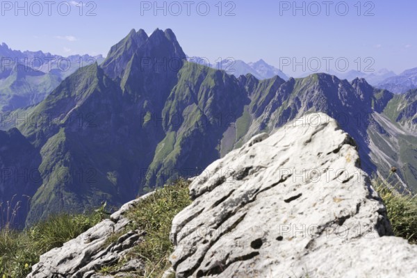 Mountain panorama from Laufbacher-Eckweg to Höfats, 2259m, Allgäu Alps, Allgäu, Bavaria, Germany