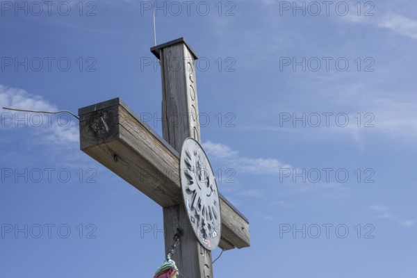 Summit cross, Aggenstein, 1986m, Tannheimer Berge, Allgäu Alps, Allgäu, Bavaria, Germany