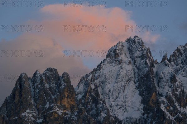 Close-up of mountain peaks of the Haunold Group in the evening light, Haunold, Haunold Group, San Candido, Val Pusteria, Sesto Dolomites, Dolomites, South Tyrol, Italy
