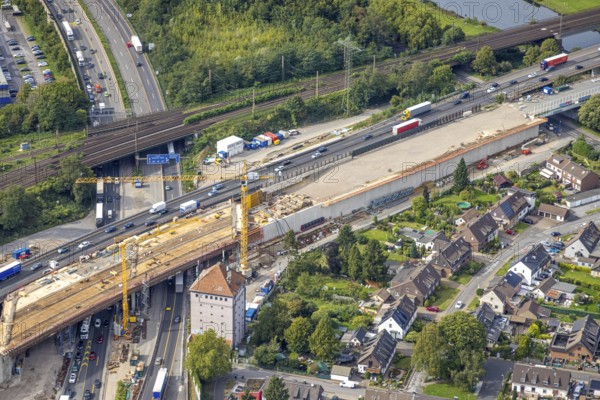 Aerial view, Kaiserberg motorway junction with construction site and bridge construction, Werthacker bunker, Duissern, Duisburg, Ruhr area, North Rhine-Westphalia, Germany, construction work, construction area, construction site, building plots, construction project, construction site, bridge construction, DE, Europe, major construction site, aerial view, aerial photography, aerial photography, new construction, road traffic, overview, bird's eye view, bird's eye view, overview