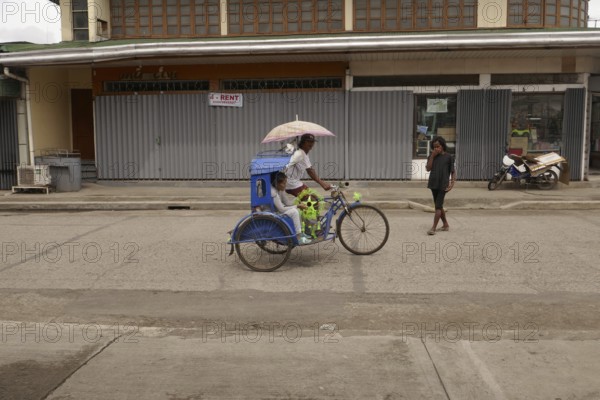 Bicycle city San Carlos, bicycle taxi, taxi, bicycle, public transport, mobility, service, transport, Negros Occidental, Philippines