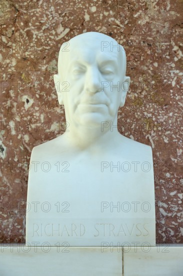 Respectful marble bust of Richard Strauss, white marble against a red background, Walhalla, Donaustauf, Regensburg, Bavaria, Germany