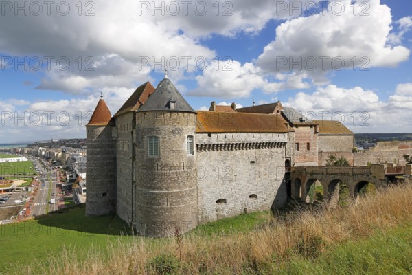 Medieval castle Dieppe, Château de Dieppe, hilltop castle, Alabaster Coast, Côte d'Albatre, Dieppe, Département Seine-Maritime, Normandy, France