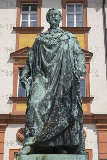 Maximilian II, King of Bavaria, Statue, Old Castle, Tax Office, Bayreuth, Upper Franconia, Franconia, Bavaria, Germany