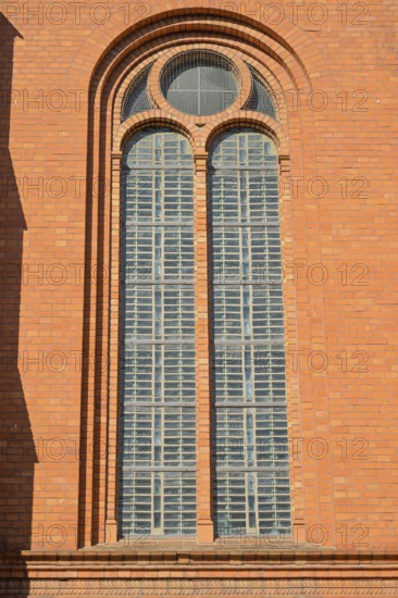 Church windows made from gin bottles, Zwölf-Apostel-Kirche, An der Apostelkirche, Schöneberg, Berlin, Germany