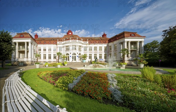 Smetana Park, named after the composer Bedrich Smetana, Elisabethbad, Karlovy Vary, Bohemia, Czech Republic