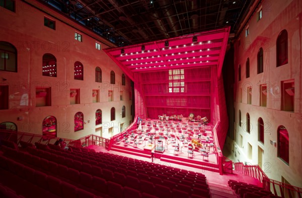 Modern concert hall in the atrium, luxury spa Kaiserbad, interior, interior, spa, healing spring, health, mineral, mineral water, illness, Karlovy Vary, Karlovy Vary, Bohemia, Czech Republic