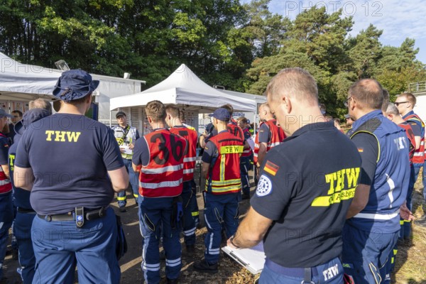 Volunteer emergency services at the large-scale exercise FÜLEX25, organised by the THW, Federal Agency for Technical Relief, North Rhine-Westphalia. Over four weekends, more than 3, 500 volunteers from 127 local associations in North Rhine-Westphalia practise many different scenarios in the field of disaster control and civil defence