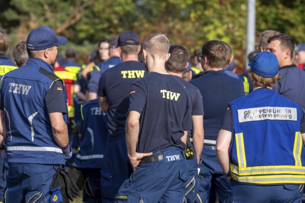 Volunteer emergency services at the large-scale exercise FÜLEX25, organised by the THW, Federal Agency for Technical Relief, North Rhine-Westphalia. Over four weekends, more than 3, 500 volunteers from 127 local associations in North Rhine-Westphalia practise many different scenarios in the field of disaster control and civil defence