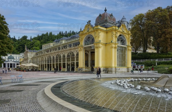 Colonnade of the Cross Spring and the Singing Fountain, healing spring, spa park, spa town in the Imperial Forest, health, Mariánské Lázne, Mariánské Lázne, Czech Republic, Czech Republic
