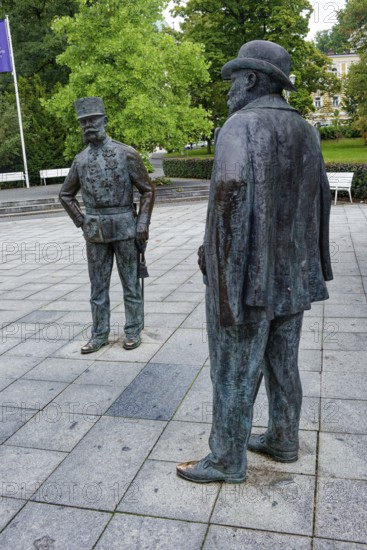Statues of Emperor Franz Joseph I and King Edward VII, spa in the Imperial Forest, healing spring, health, Mariánské Lázne, Mariánské Lázne, Czech Republic, Czech Republic