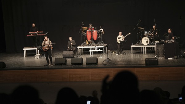 Turkish singer Coskun Sabah performs on stage at Gaziantep University as part of the Türkiye Kültür Yolu Festival. The concert reflects the festival's aim to celebrate music and cultural heritage through live performances across the city, Gaziantep, Gaziantep, Türkiye