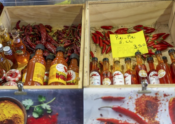 The central market, market hall, Mercado Municipal de Lagos, on three floors, offering all kinds of food, spices, Portuguese specialities, Piri Piri sauce, hot sauce made from peppers, from Lagos, in the west of the Algarve, Portugal