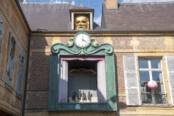 Grand Marionnettiste, marionette, automaton clock, International Puppet Centre, capital of puppetry, puppet theatre, Winston Churchill Square, Charleville-Mézières, Ardennes, Grand Est, France