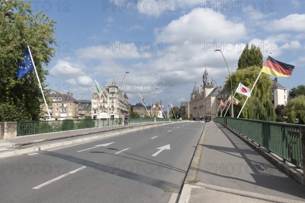 Bridge over the river Meuse, Hôtel de Ville, Town Hall, Charleville-Mézières, Mézières district, Ardennes, Grand Est, France