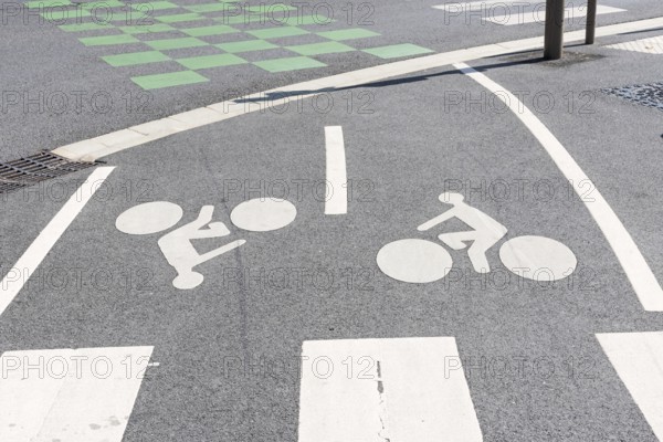 Pictograms, cycle path, Charleville-Mézières, Mézières district, Ardennes, Grand Est, France