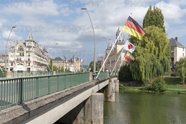Bridge over the river Meuse, Hôtel de Ville, Town Hall, Bridge over the river Meuse, Charleville-Mézières, Mézières district, Ardennes, Grand Est, France