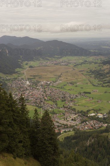 Mountain panorama seen from the Laber, Ammergau Alps, Ammergau, Oberammergau, mountains, Alps, Bavaria, Upper Bavaria, Garmisch-Partenkirchen, Germany