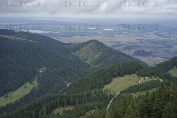 Mountain panorama seen from the Laber, Ammergau Alps, Ammergau, Oberammergau, mountains, Alps, Bavaria, Upper Bavaria, Garmisch-Partenkirchen, Germany